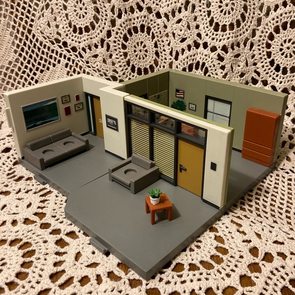 Funko The Office Mini Moments Set Buildings - Toy Collector Display Minitaure - Picture 1 of 16